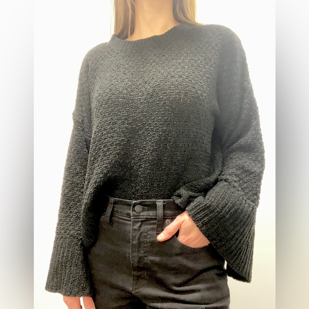 Black super soft Splendid sweater